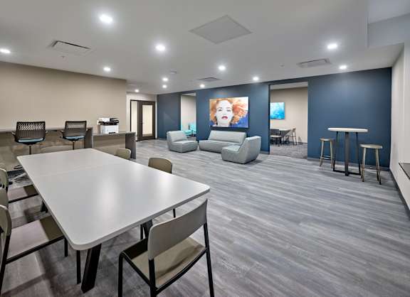 A conference room with a long table and chairs at Cityplace Apartment Homes Apartments, Allentown, PA, 18101
