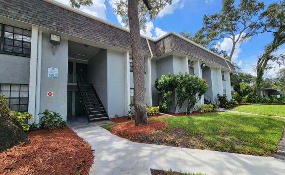 Living Room  at Greenwich Commons Apartment Homes, Tampa