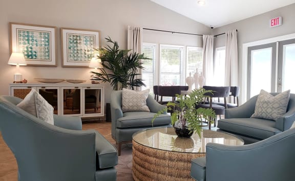 Living Room at Madison Oaks Apartment Homes, LLC, Palm Harbor, FL 34684