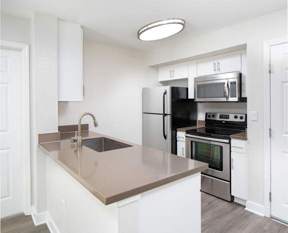 Common area at Axis Admiral Hill Apartments in Chelsea MA