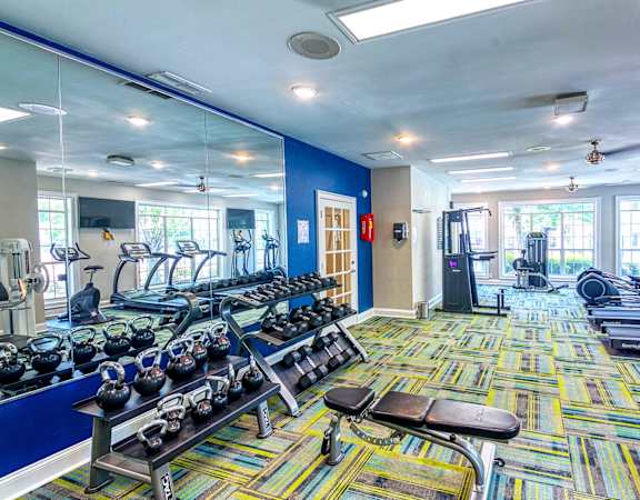 Evergreen Lenox Park - 24-hour fitness center