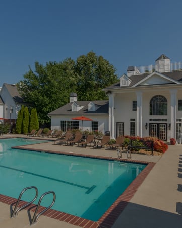 Swift Creek Commons Apartments resort-style pool with surrounding sundeck 
