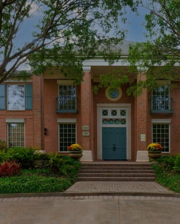The Vineyards clubhouse entrance