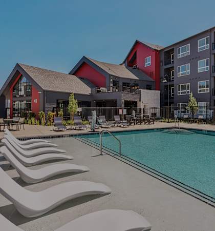 Arazo resort-style pool and sundeck area