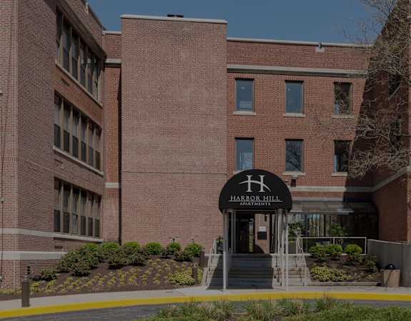 Harbor Hills - Building exterior