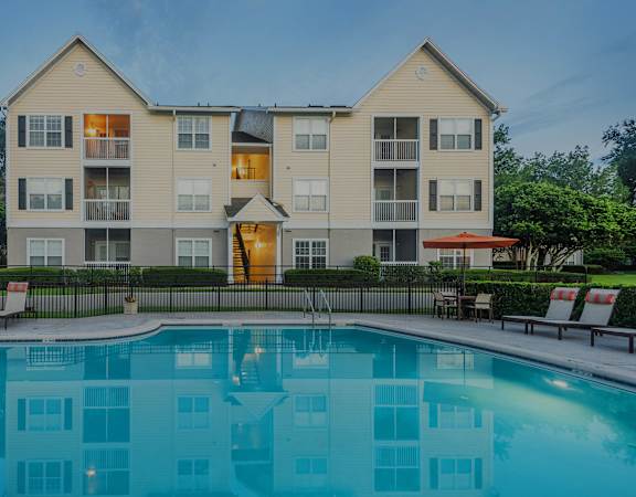 The Colony at Deerwood Apartments - Apartments with pool views