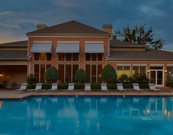 The Vineyards resort-style pool