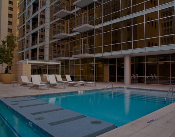 Main 3 Downtown - Resort-style pool