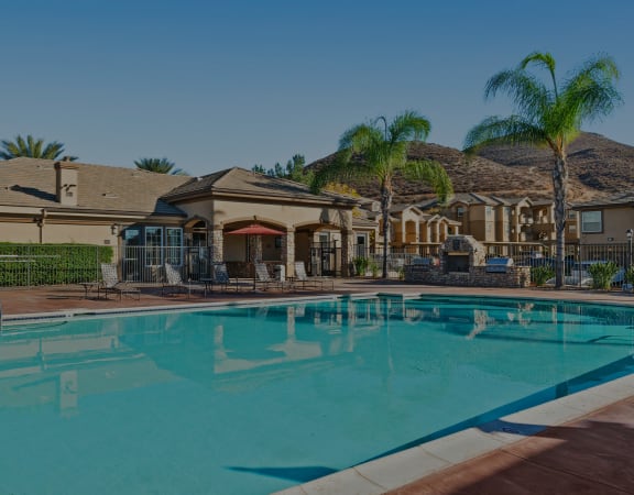 Antelope Ridge Apartments resort-style pool