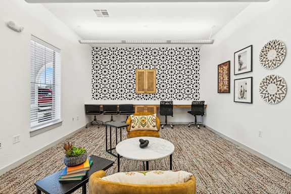 Kitchen lounge at Bonito Parque Apartments in San Antonio TX