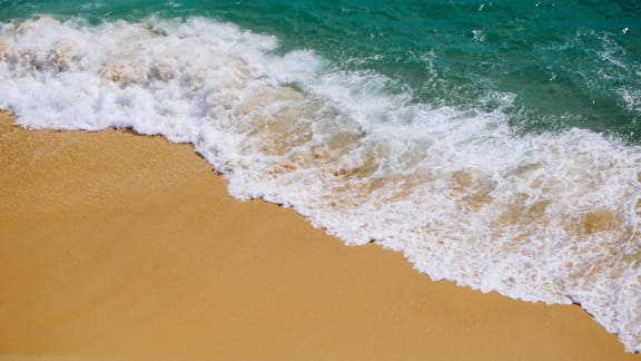 Waves On Shore at Patterson Place, Santa Barbara, 93111