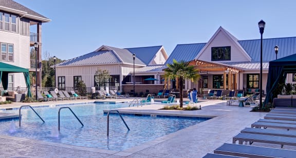 Pool at Beckett Farms Apartments, PRG Real Estate Management, Fort Mill