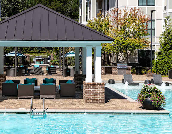 The Juncture Apartments resort-style second pool with surrounding sundeck