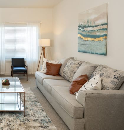 Four seasons hotsell jordan sofa