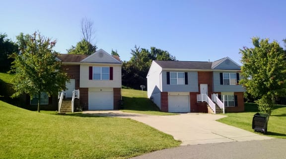 Briarwood Place Exterior