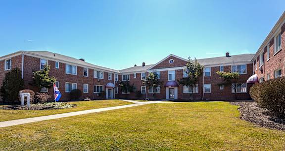 Fairhill Apartments