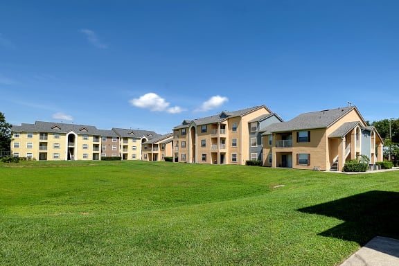 Exterior Building Grass Field Orlando Florida