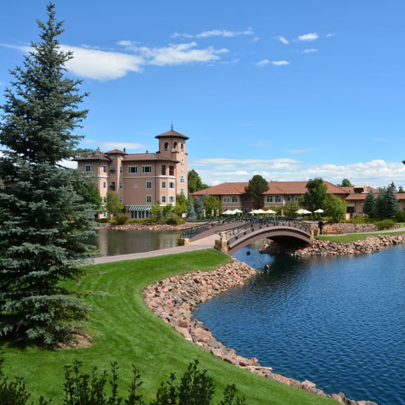 Lakeview at Bonterra Lakeside Apartments, Colorado Springs