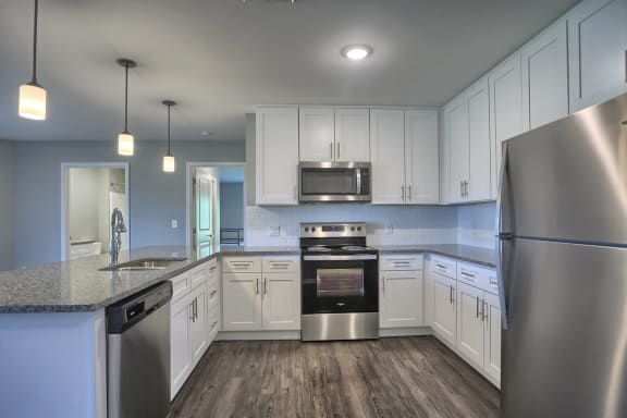 Large Apartment Kitchen | Oakwood Hills Apartments in Mechanicsburg PA