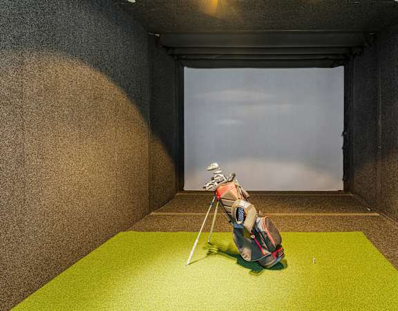 Virtual golf range - Everlee