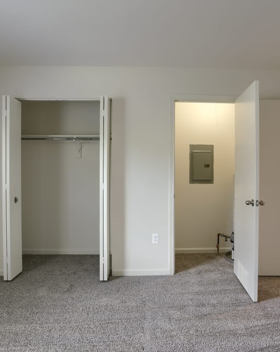 a bedroom in an apartment at the historic electric building in fort worth, tx
