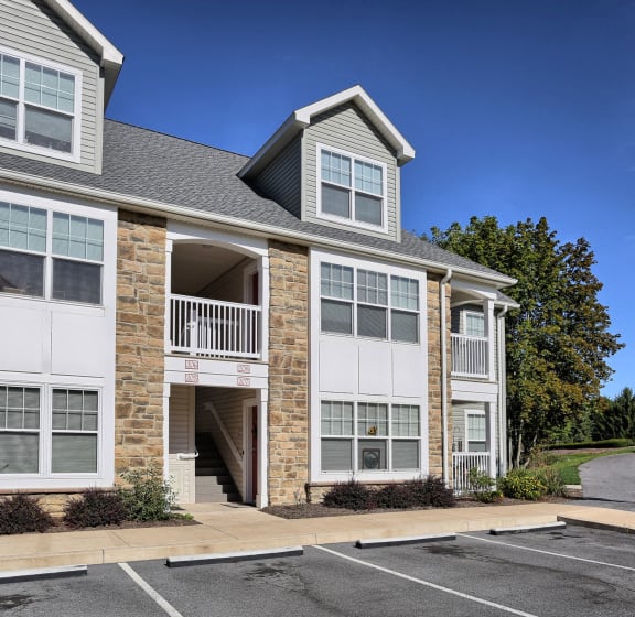 Apartments in State College, PA | Limerock Court | Property Management, Inc.