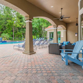 Outdoor Patio Seating at Portofino Apartments, Tampa, FL, 33647-3412