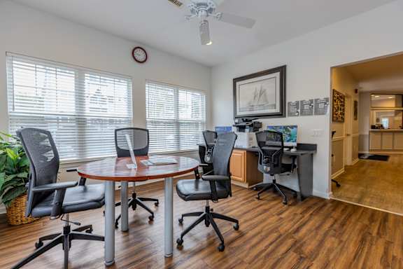 Office with a desk, printer and a computer at Saucon View Apartments, Bethlehem