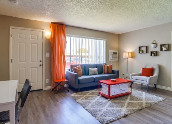 Hardwood Flooring at Las Brisas Apartments, Colton, California