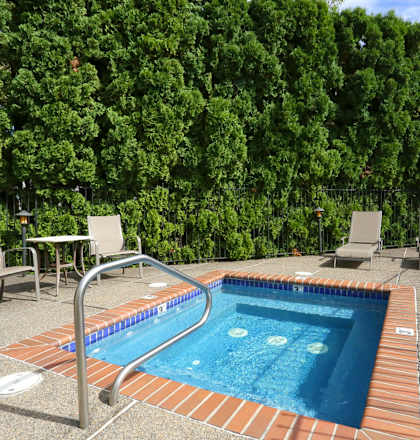 Fanno Creek Village Spa