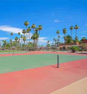 tennis court at the resort at longboat key club