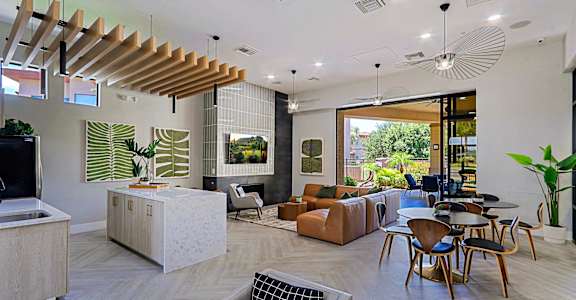 the preserve at ballantyne commons living room and dining area