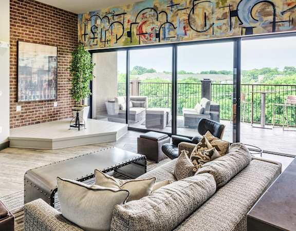 23Hundred Berry - Rhythm Lounge with panoramic views