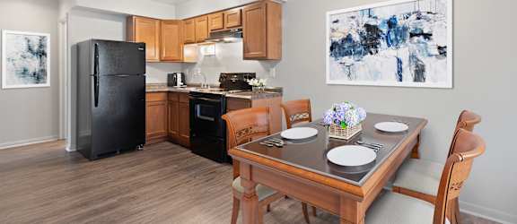 Modern kitchen at The Retreat at Walnut Creek, Ohio