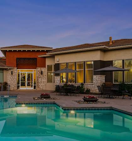 Quinn Crossing resort-style pool