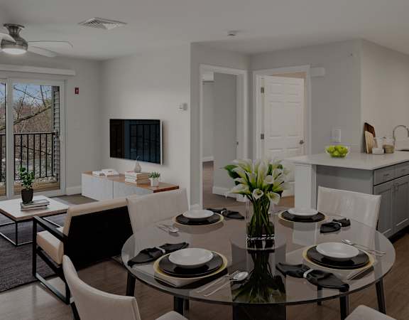 Well laid out living space with lighted ceiling fan - Hampshire Green Apartments