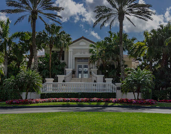 Hamptons on Heron Bay clubhouse exterior