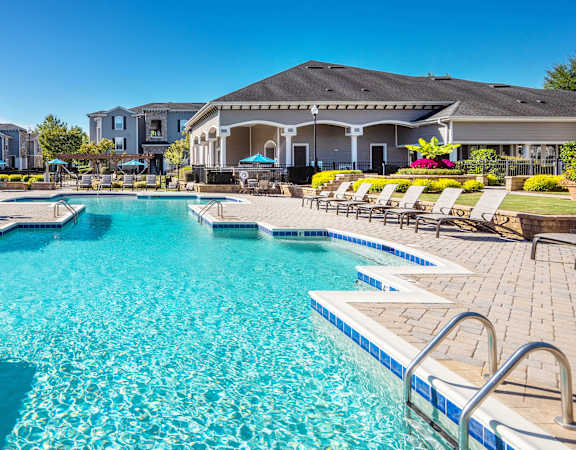 Resort-style pool - The Crossings at Alexander Place