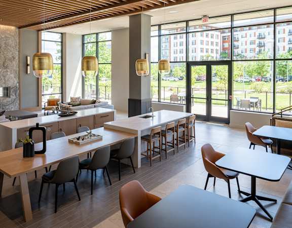 Resident clubhouse social area - Brentford at the Mile