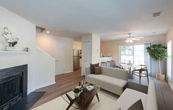 Equipped Kitchen at Saratoga Square, Springfield, 22153