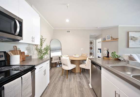 Open Kitchen at Eagle Glen Apartments, Murrieta, CA, 92563