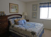 Thumbnail 11 of 11 - Bedroom