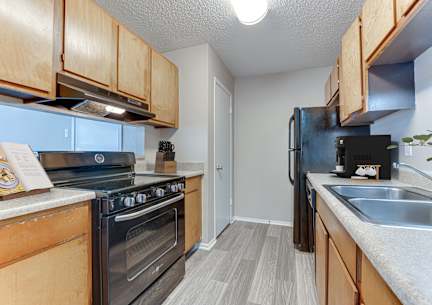Kitchen at Arbors Of Corsicana, Texas, 75110