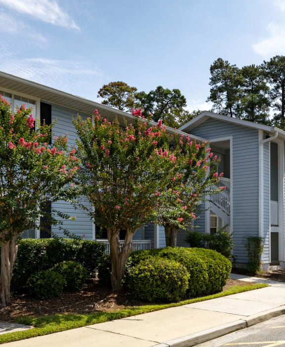 the building where the motel is located