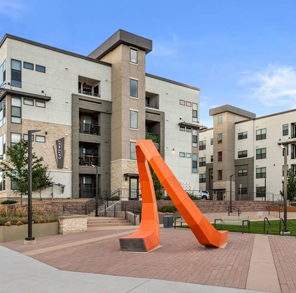 Gateway Arvada Ridge Modern Apartment Community with Outdoor Sculpture and Landscaped Walkways