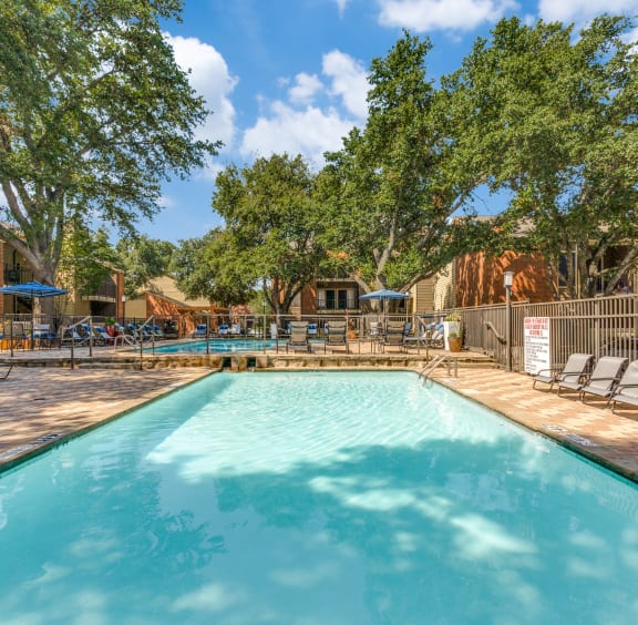 Argosy at Crestview Apartments in Austin, TX