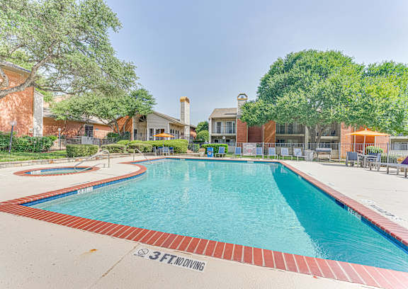 A large swimming pool with the depth marked 3FT.