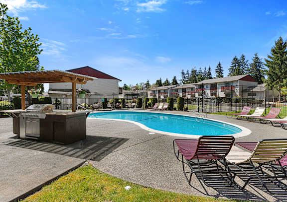 Pool With Grill Station at Pinewood Square Apartment Homes, Lynnwood, WA, 98036
