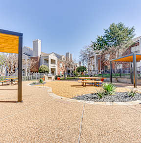 Outdoor Picnic Area at Wilson Crossing, Cedar Hill, 75104