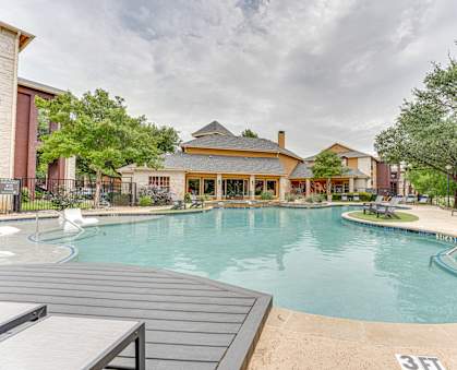 Outdoor Swimming Pool at Limestone Ranch Apartments, Texas, 75067